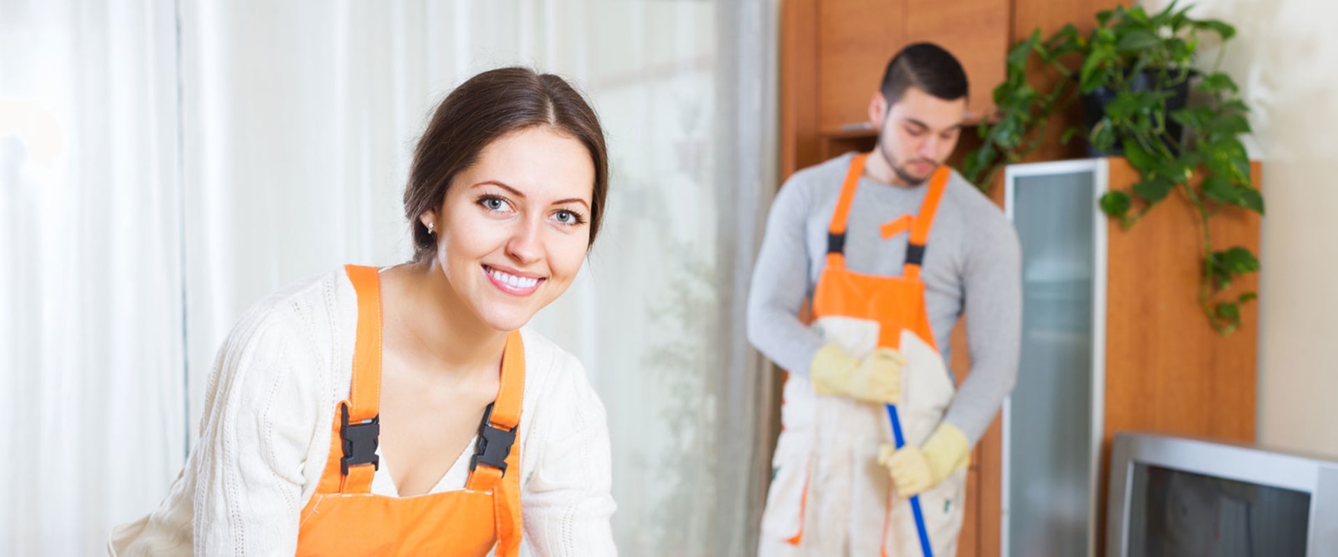 How do you quote a cleaning service?